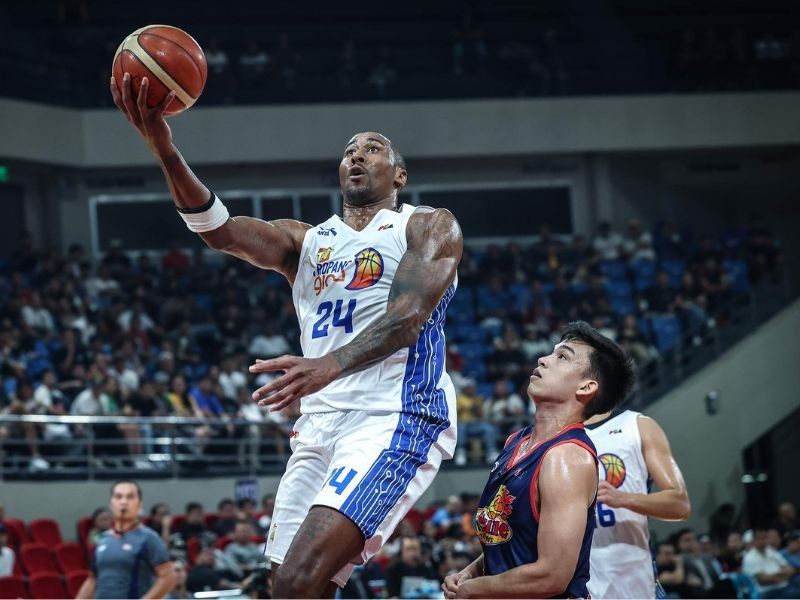 Painters hard-pressed to stop Tropang Giga's Hollis-Jefferson