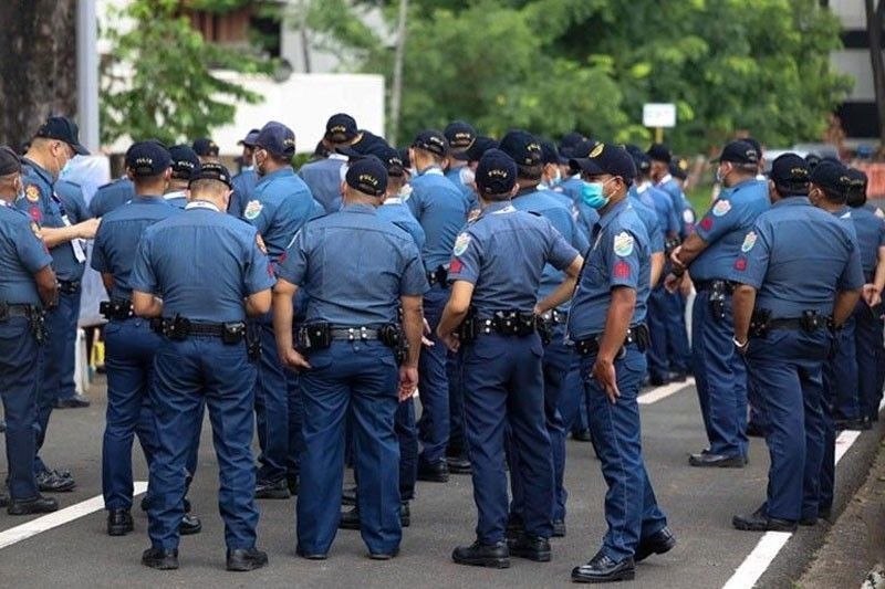 Pulis na naka-jacket, bawal na sa NCRPO