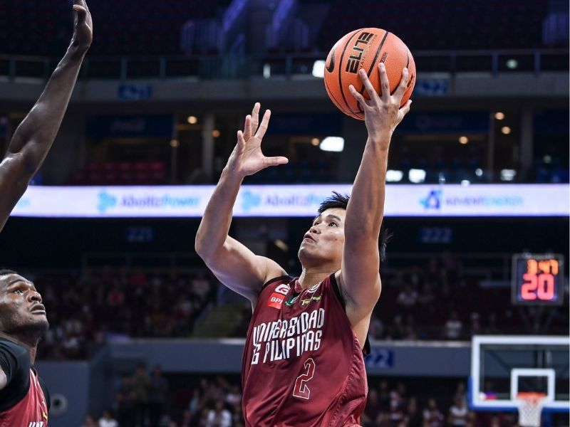 UP's Torres puts 'spat' with La Salle coach behind