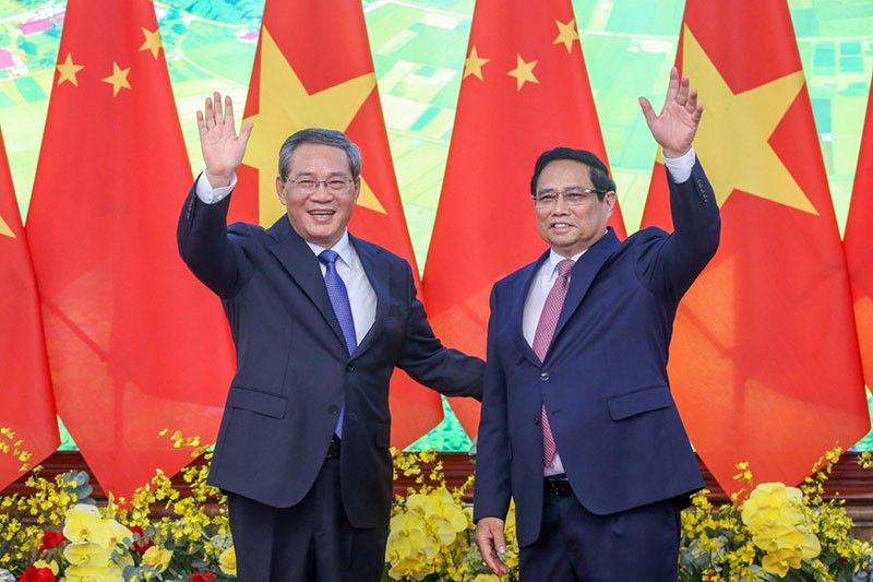 Vietnam, China hold talks on calming South China Sea tensions