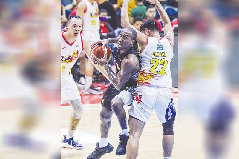 Tropang Giga amoy na ang finals berth