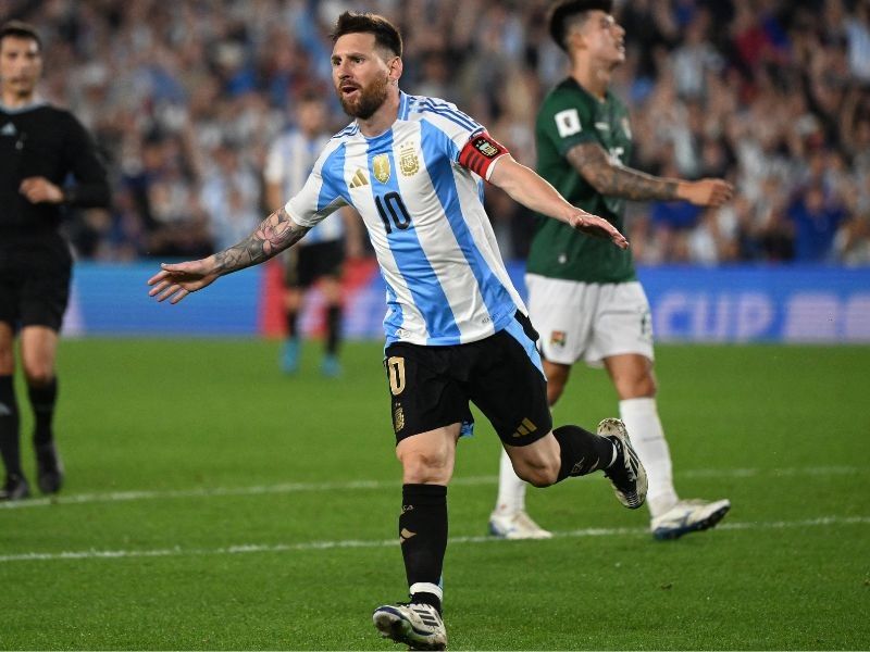 Vintage Messi nets hat trick as Argentina pummels Bolivia 6-0