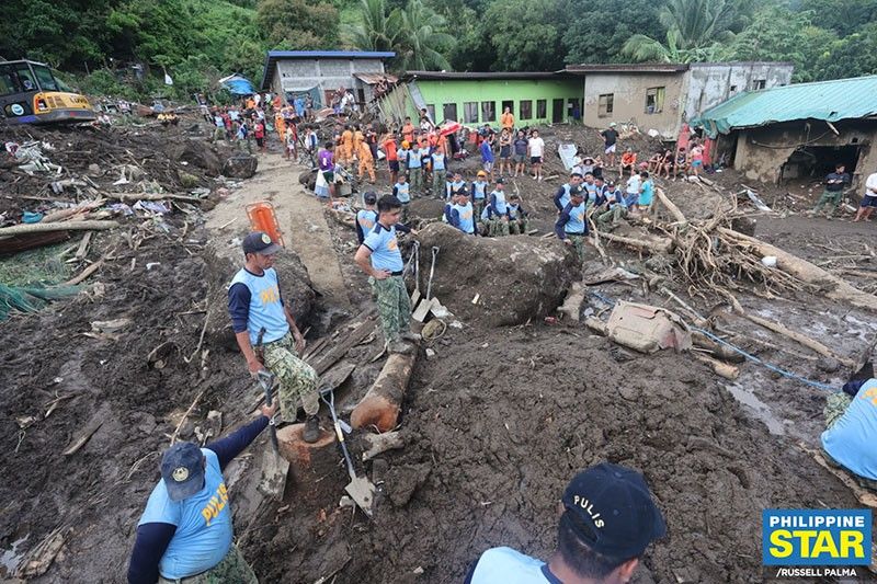 Batangas landslide: 17 katao nalibing nang buhay