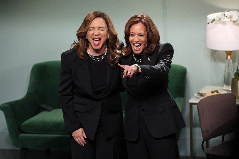 'Keep Kamala and carry on-ala!' Harris tells comedy show SNL