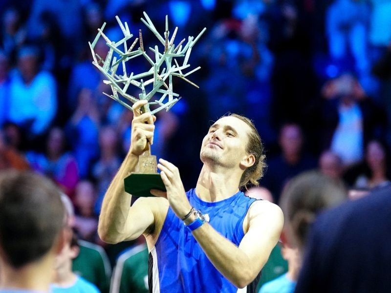 Zverev outclasses Humbert to win Paris Masters