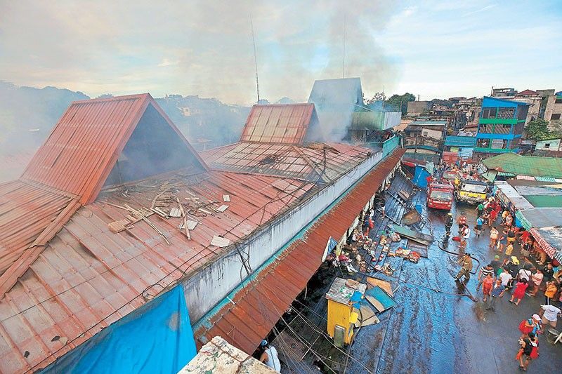 Fire hits Commonwealth market