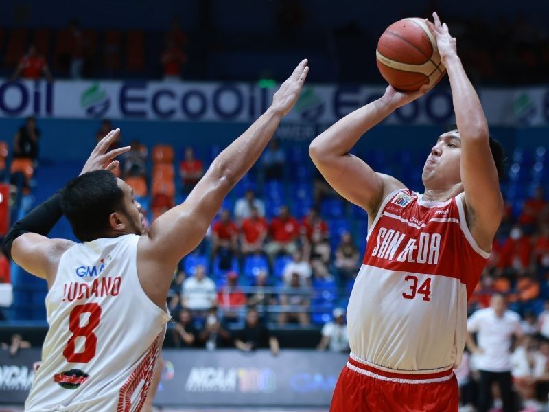 Lions gain payback vs Pirates to close in on NCAA semis slot