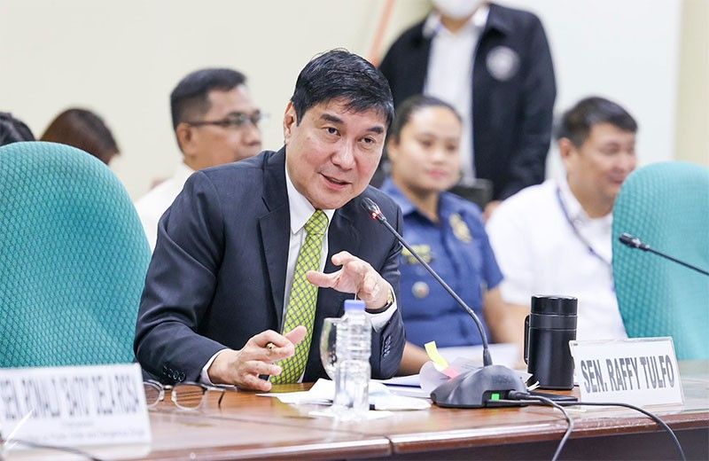 Multa sa EDSA bus lane gawing P50K - Tulfo