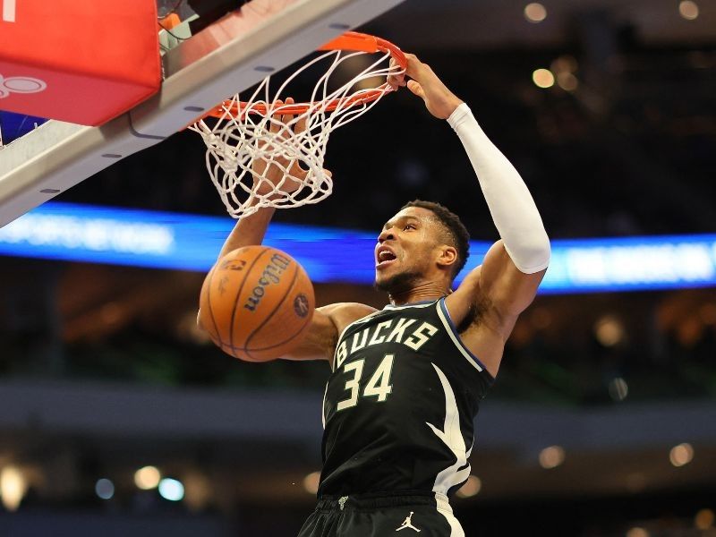 Antetokounmpo to Nets for Simmons, plethora of picks? Expert brings up possibility