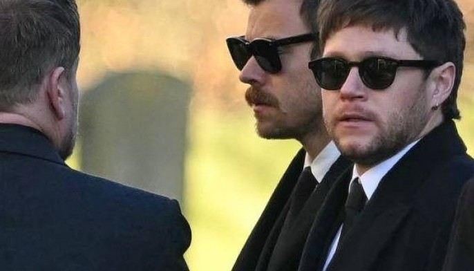 One Direction stars attend Liam Payne's funeral in UK
