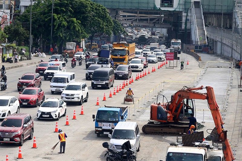 Government ramps up infrastructure spending in September