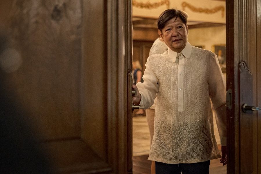 Palace on high alert: Marcos names 3 caretakers for UAE trip, skips Duterte