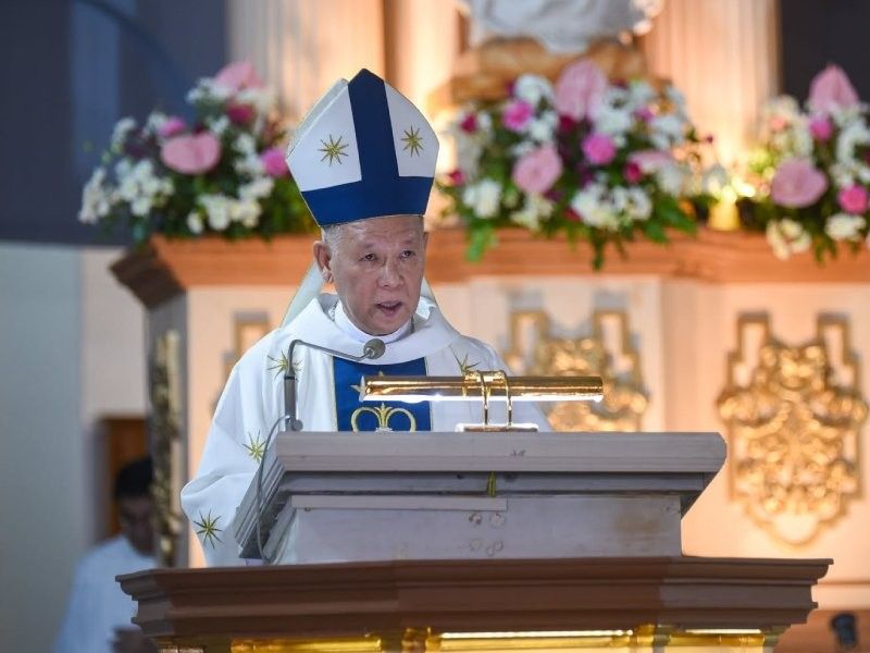 Manila archbishop calls faithful to pray for political leaders amid 'brewing political storm'