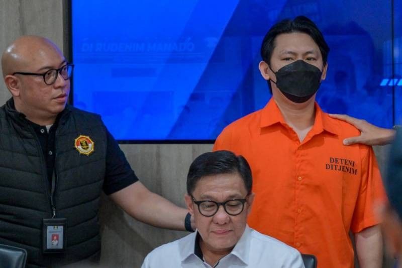 Filipino fugitive wanted for $68 million scam arrested in Indonesia