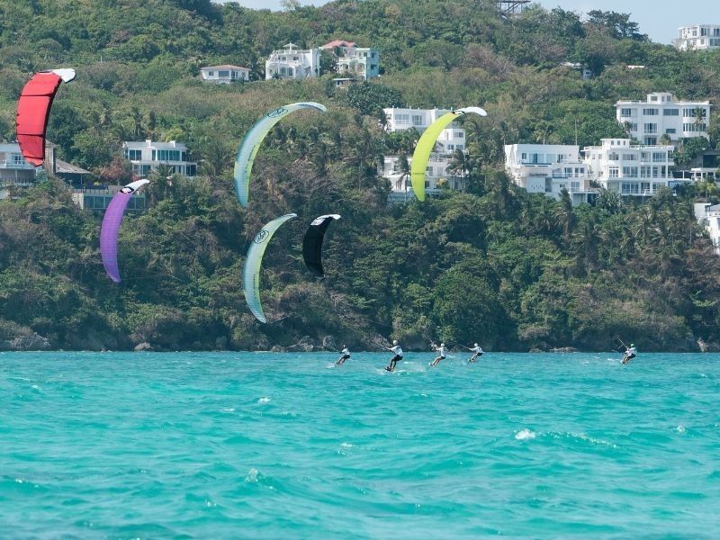 Kiteboarding Tour at Borongan