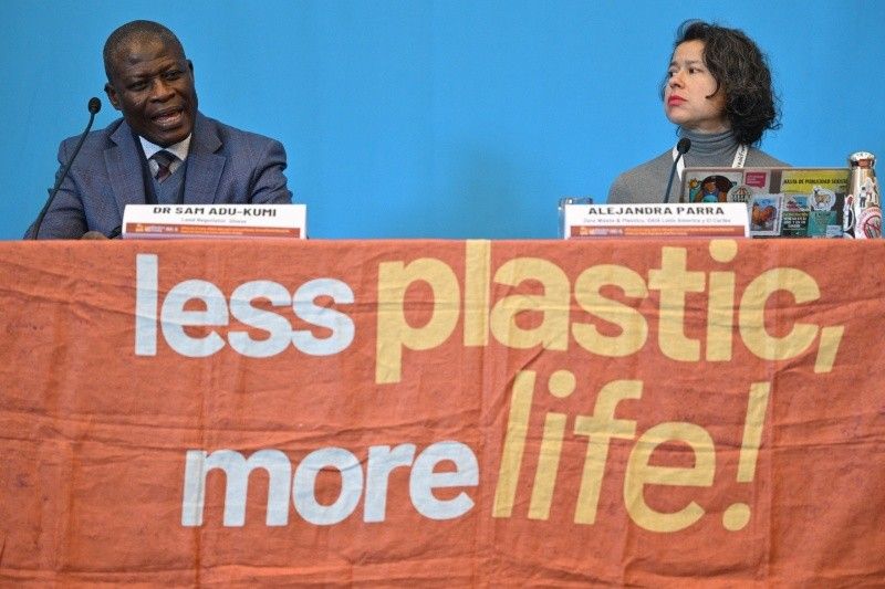 Calls for extension as plastic treaty negotiations falter