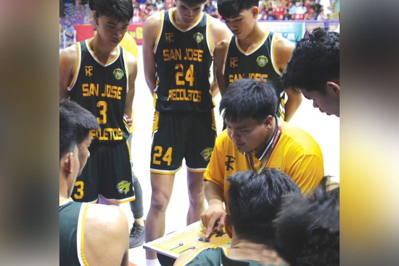 CESAFI finals: USJ-R coach Cadavis adunay misyon batok sa kanhi niya team