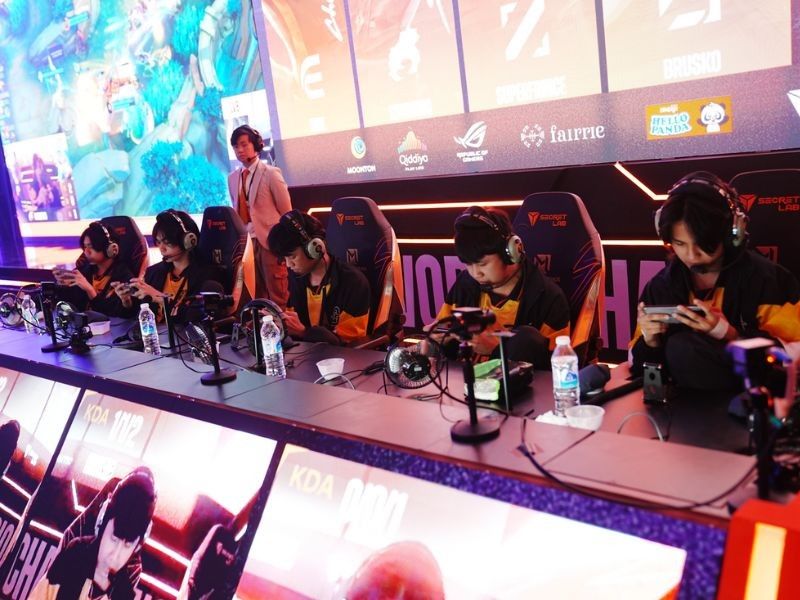 Fnatic ONIC Philippines sweeps Swiss Stage for early ticket to M6 KOs