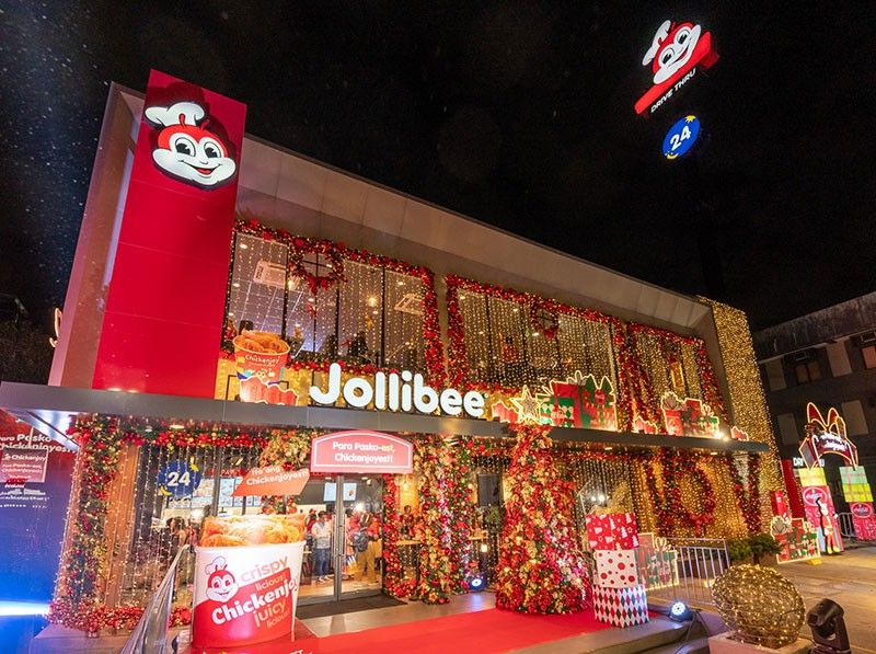 Jollibeeâs Joyful Christmas stores are back, bringing the Pasko-est holiday season nationwide!