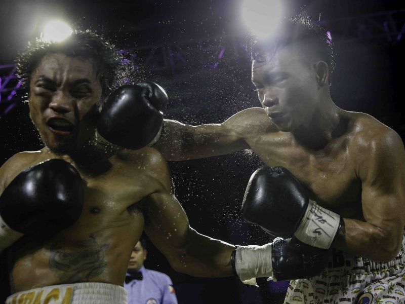 Bautista outworks Sampaga to clinch PBF light-fly belt in 'Blow-By-Blow'