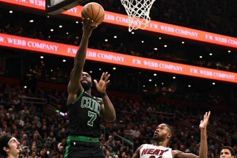 Brown, Pritchard bumida sa Celtics