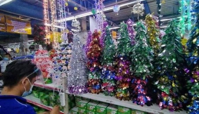 Consumers warned vs substandard Christmas lights