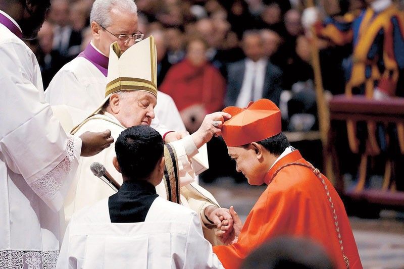 Pope Francis elevates Philippine bishop as cardinal | Philstar.com