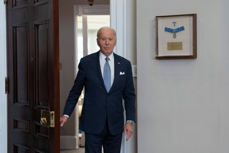 Biden calls for Assad to be 'held accountable'