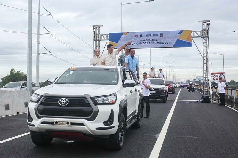 Marcos Inaugurates NLEX Candaba 3rd Viaduct | Philstar.com