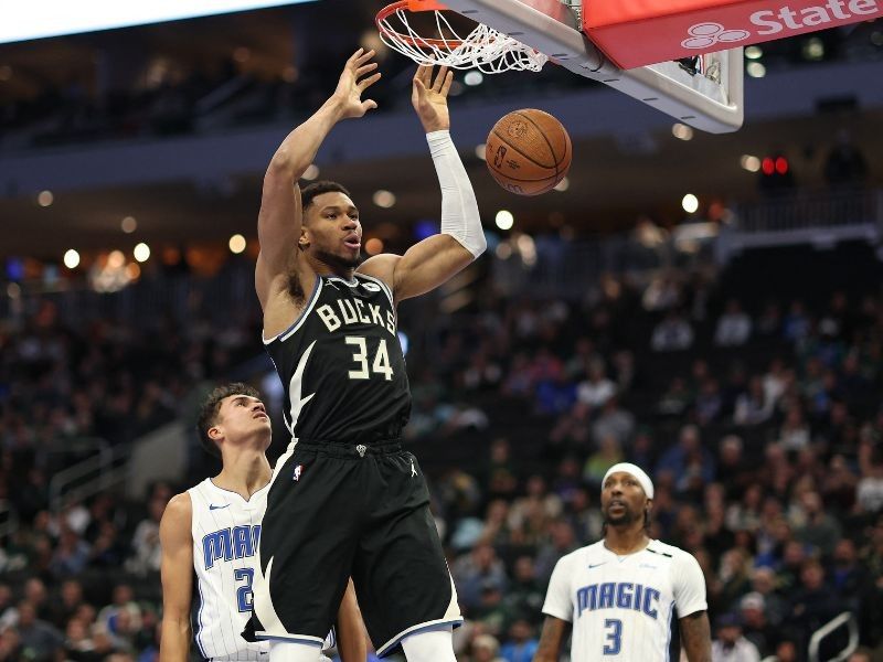 Bucks hold off Magic, advance to NBA Cup semis