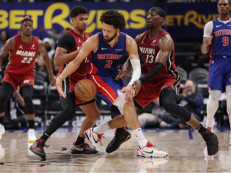 Pistons top Heat in OT; Cavs cruise past Nets