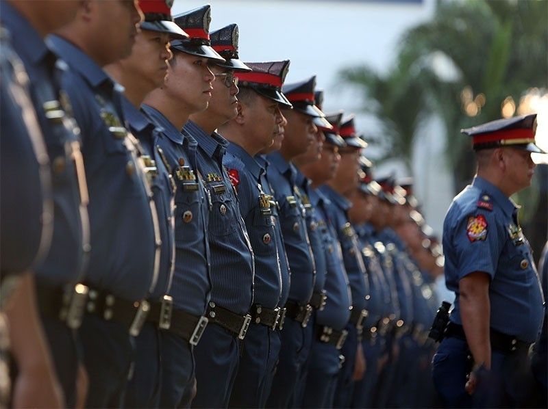 40K pulis ipinakalat sa Kapaskuhan