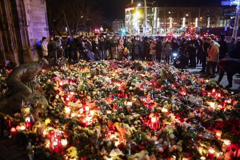 Angry questions in Germany after Christmas market attack