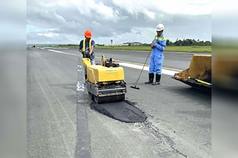 Iloilo airport runway shutdown disrupts flights