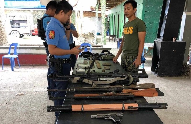 BARMM cops seize wanted person's weapons cache