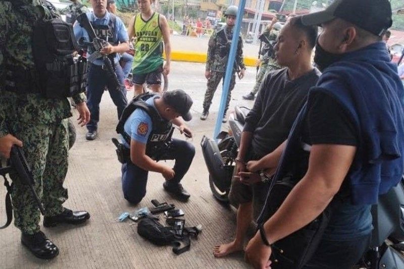 PNP probes cop in Cotabato bus shooting