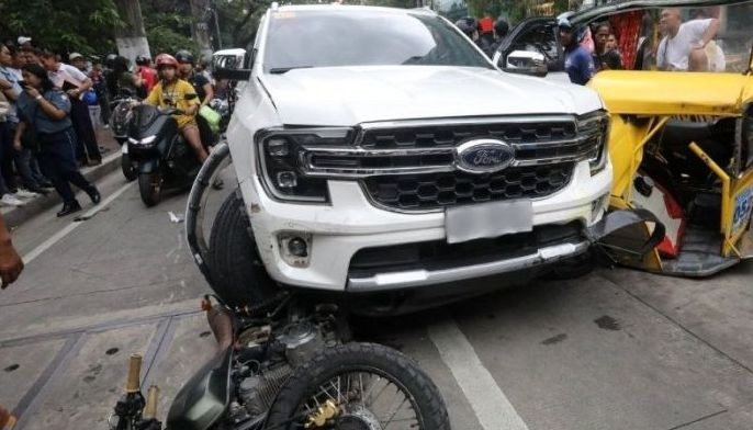 Holiday road crashes surge to 703, 8 fatalities&mdash; DOH