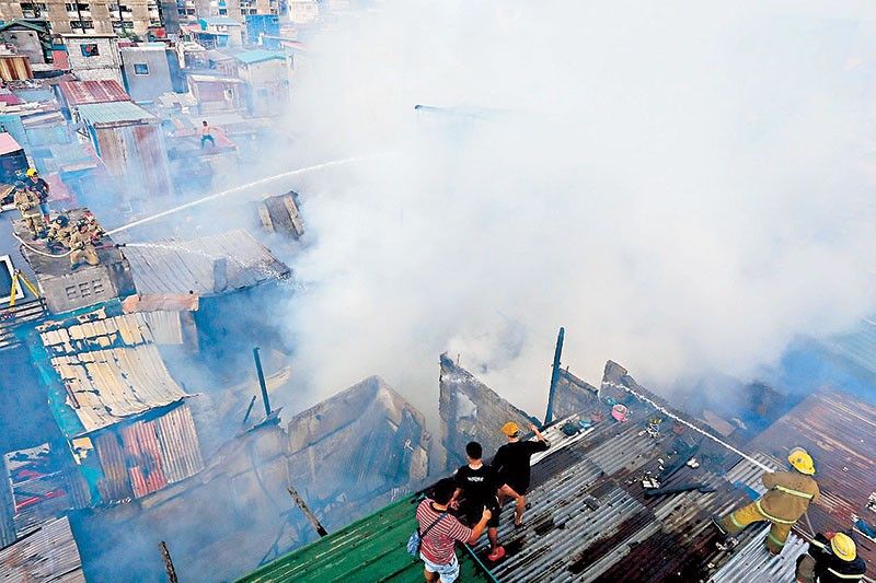 9 hurt in Tondo fire