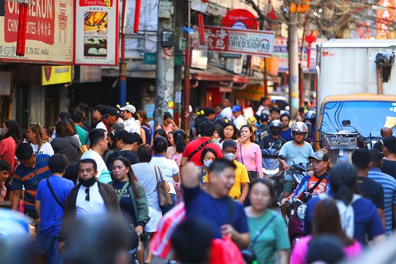 63% Pinoy nagsabing mahirap sila noong Disyembre