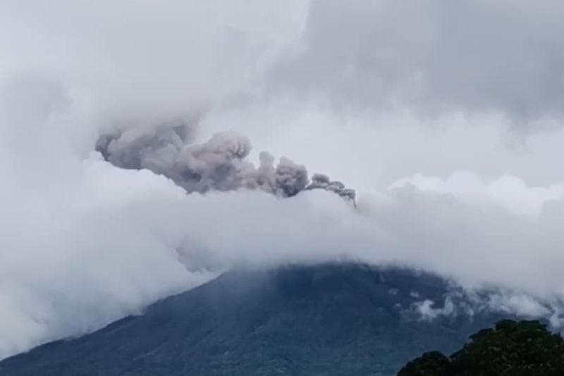 Kanlaon Volcano Erupts: Ash Emission Sparks Alert Level 3