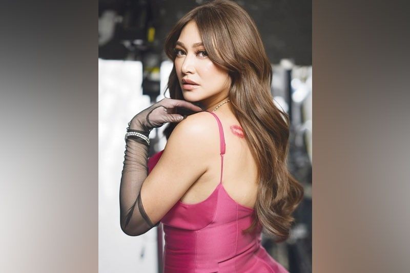 Rufa Mae Quinto umuwi ng Pinas, sumuko sa NBI