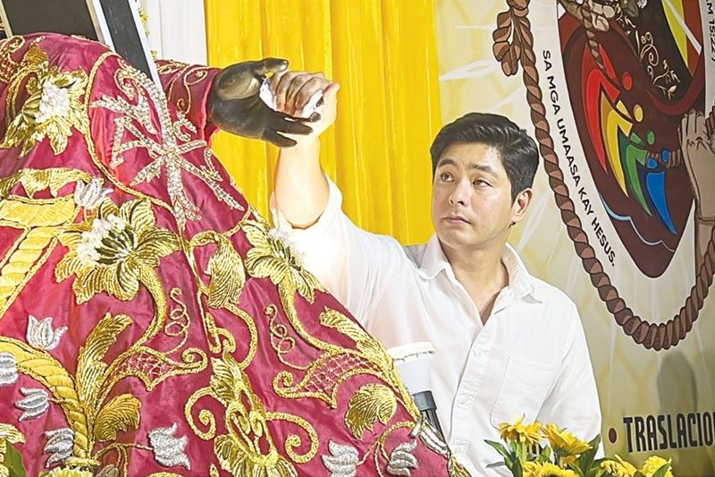 Coco, pinagdasal sa Nazareno na hindi matutulog habang nagtatrabaho