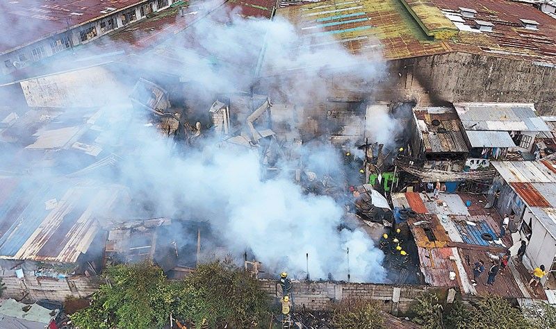 Fire leaves 14 Manila families homeless