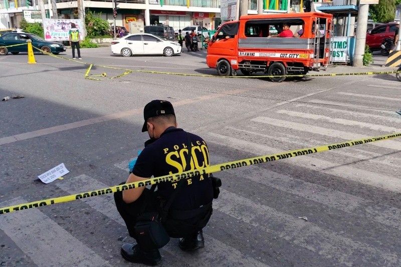 MILF official killed, 4 hurt in Cotabato City ambush