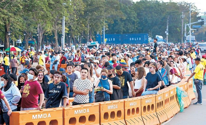 22,000 Black Nazarene devotees join pahalik