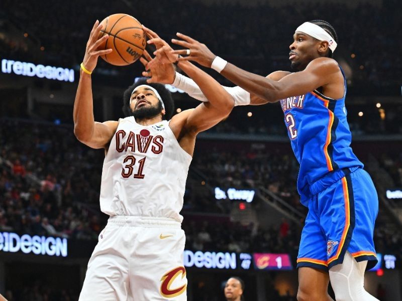 NBA-best Cavs win 11th in a row to end 15-game Thunder streak