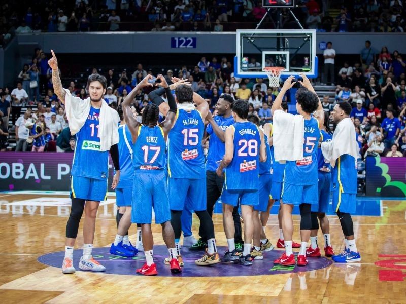 Gilas teammates Brownlee, Aguilar console injury-stricken Sotto