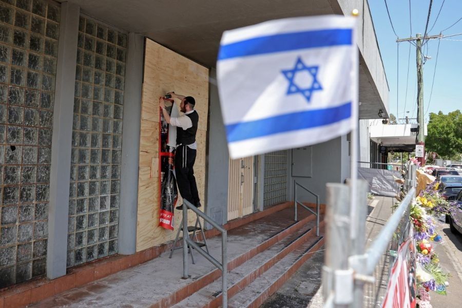 Australian officials decry swastika vandalism of Sydney synagogue