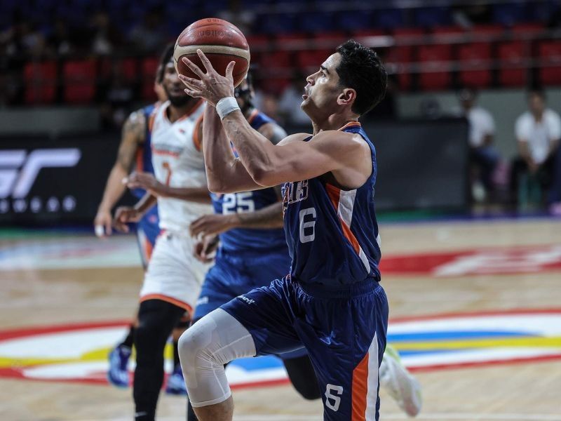 Bolts sink Batang Pier to stay in hunt for quarters incentive