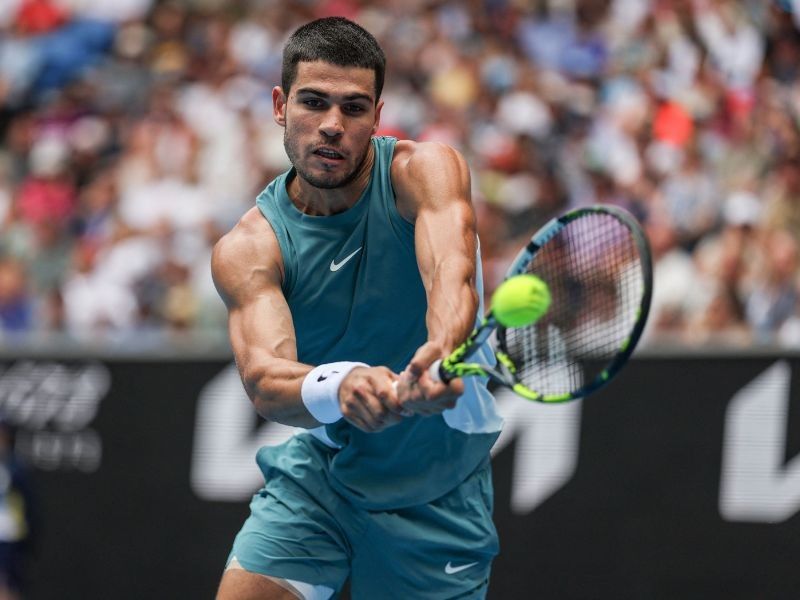 Ominous Alcaraz sweeps into Australian Open third round